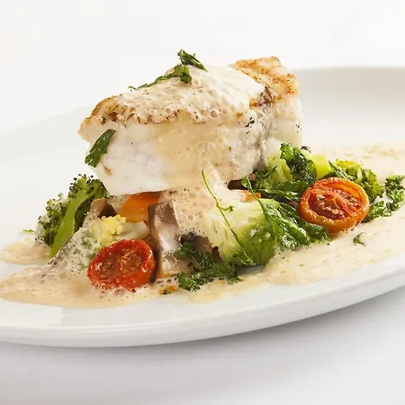 톤 호이어스 호텔 4*