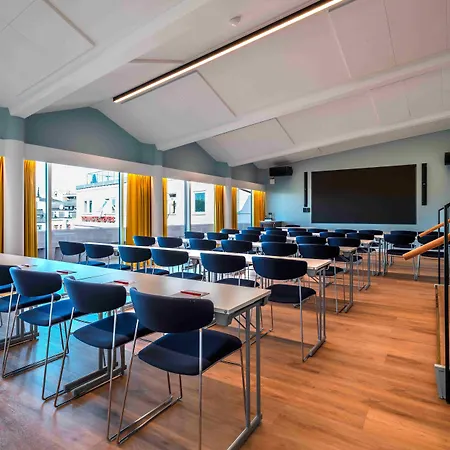 톤 호이어스 호텔 4*