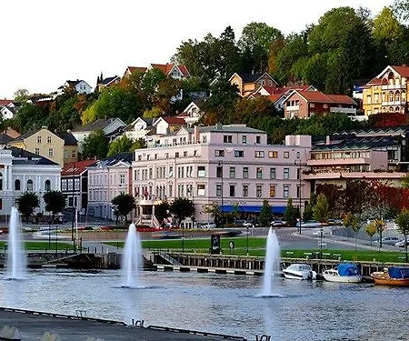 Hotel Thon Hoyers 4*